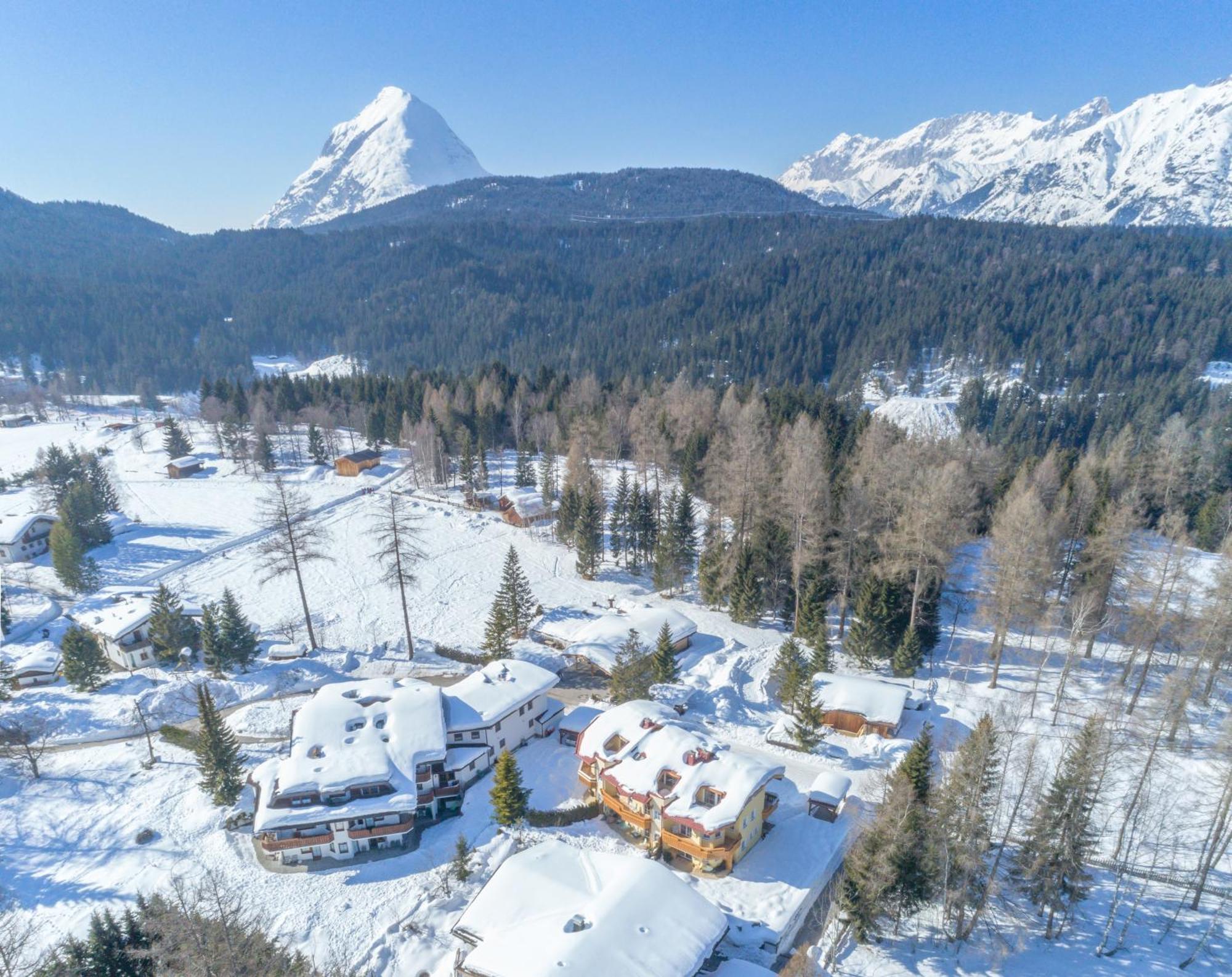 Landhaus Charlotte Am Geigenbuehel -Apartments Seefeld in Tirol Kültér fotó