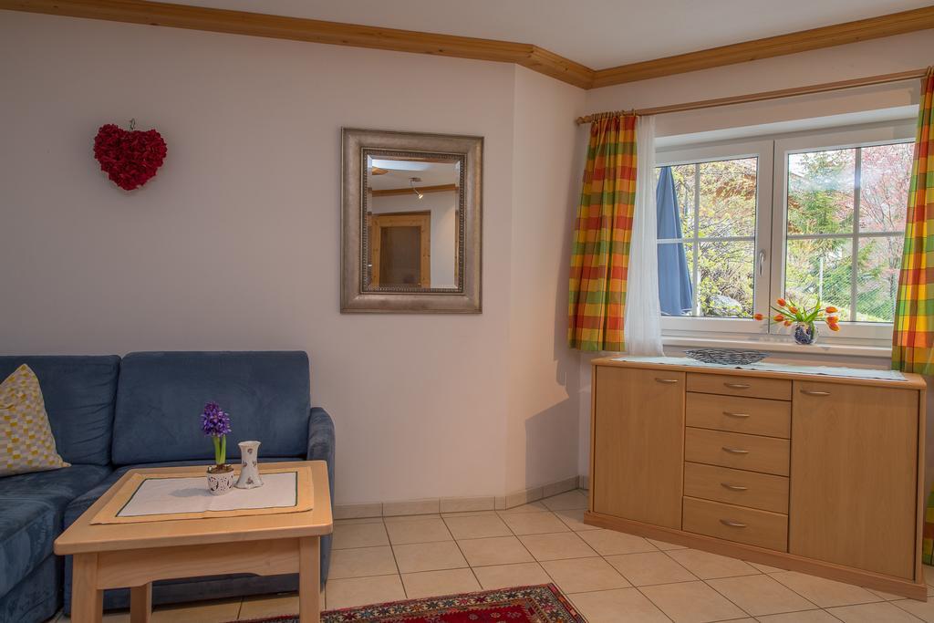 Landhaus Charlotte Am Geigenbuehel -Apartments Seefeld in Tirol Kültér fotó
